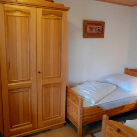 Ferienhaushaelfte Fleesensee Holiday home *